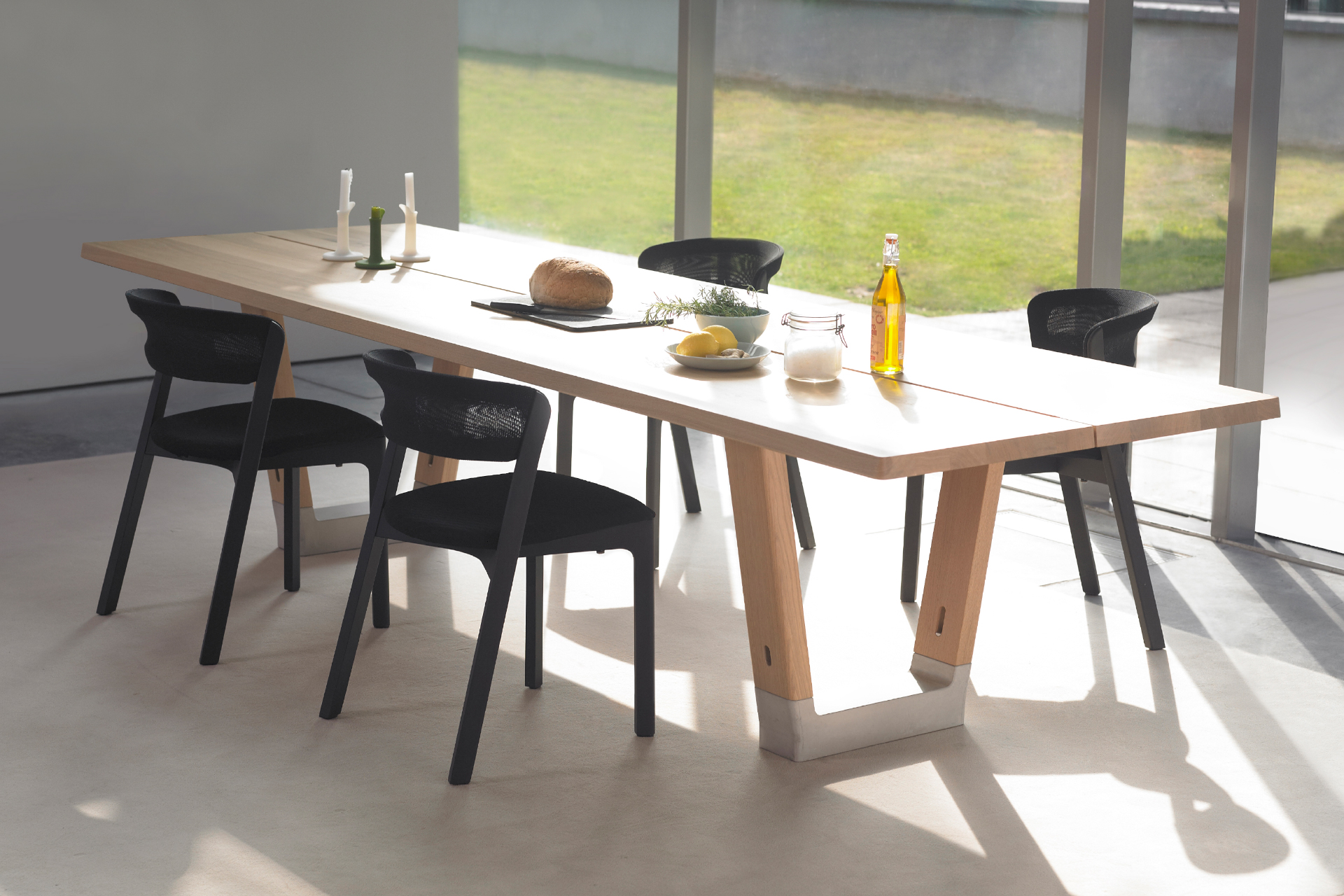 Extractie rit bijl Design tafel Base | Design Tafels van Arco